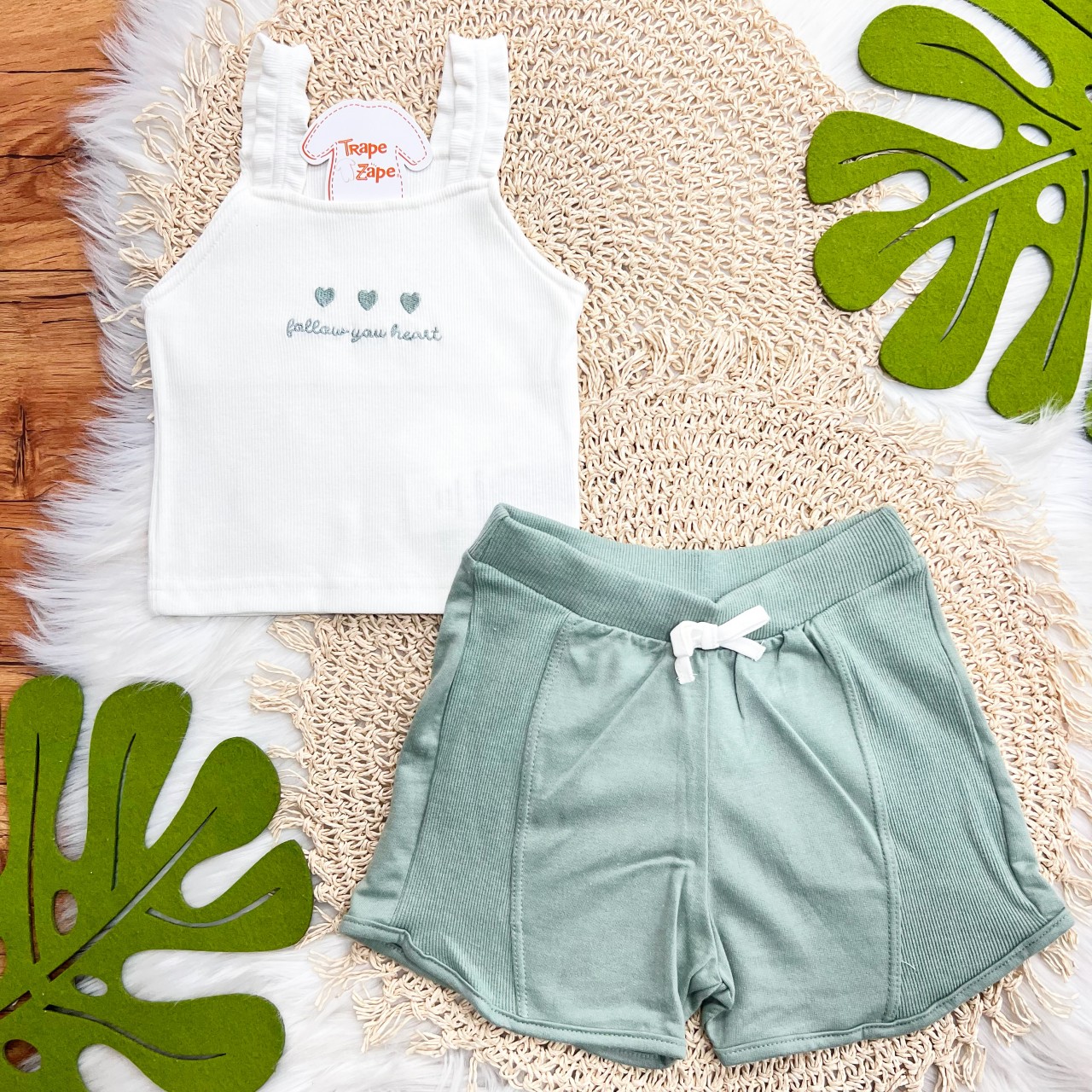 Conj. Regata Follow You Heart e Short - Off White e Verde